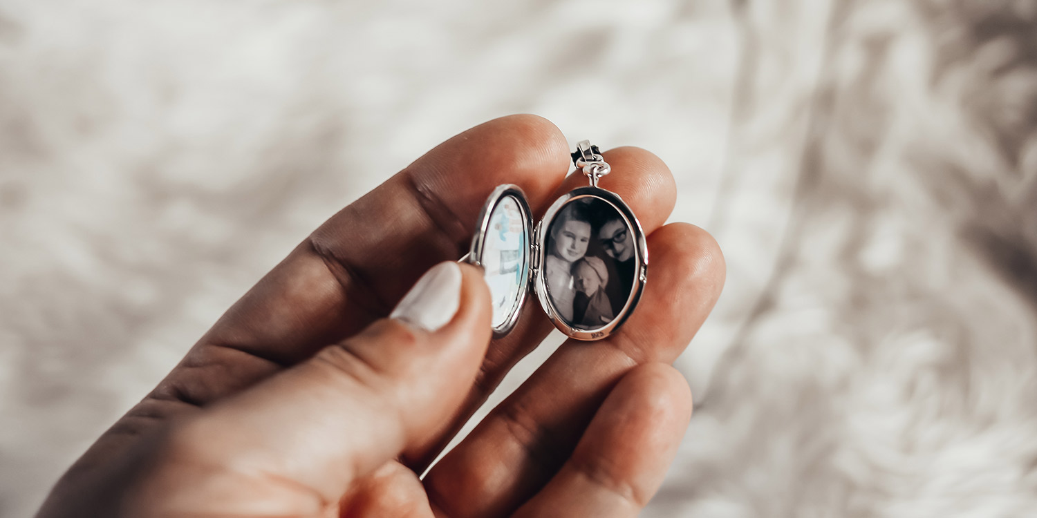 personalized monica rich kosann locket
