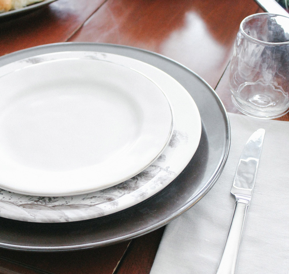 juliska puro, pewter and country estates place setting