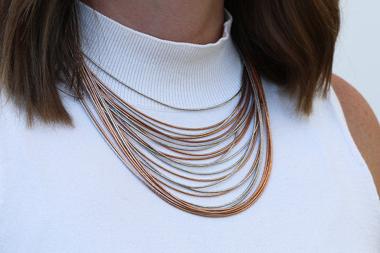 layered-necklace-trend layered necklace