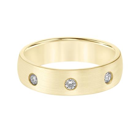 3 stone yellow gold wedding band