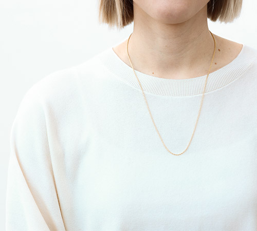 How to Layer Your Necklaces and Choose the Perfect Length – Rellery