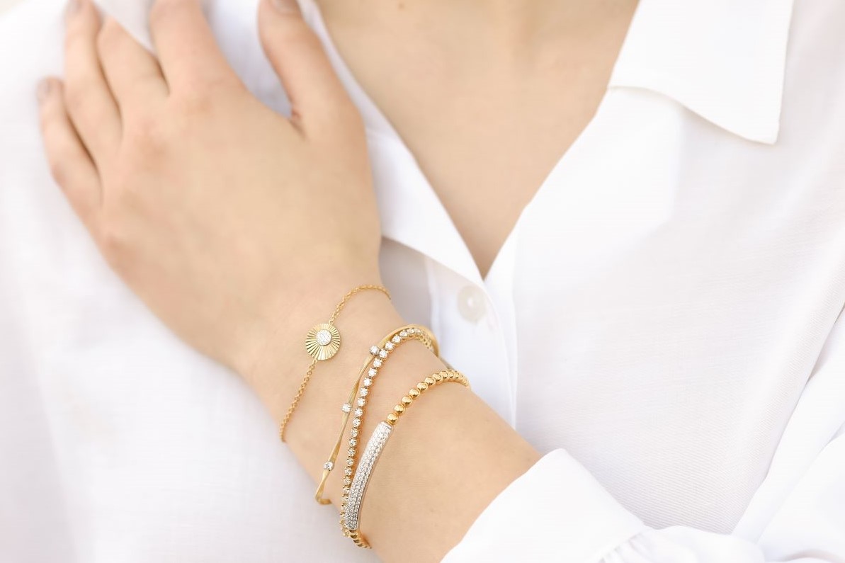 diamond-bracelet-stack diamond bracelet stack
