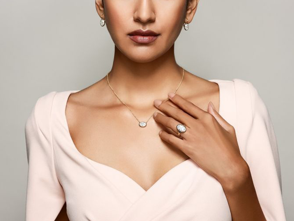 oval-diamond-necklace-earrings oval diamond jewelry