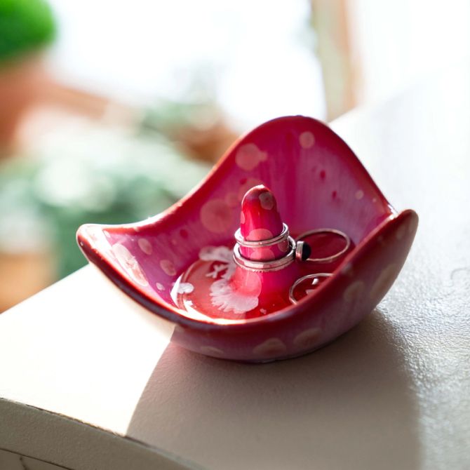 Simon Pearce Ring Holder Simon Pearce Crystalline Ring Holder, Garnet