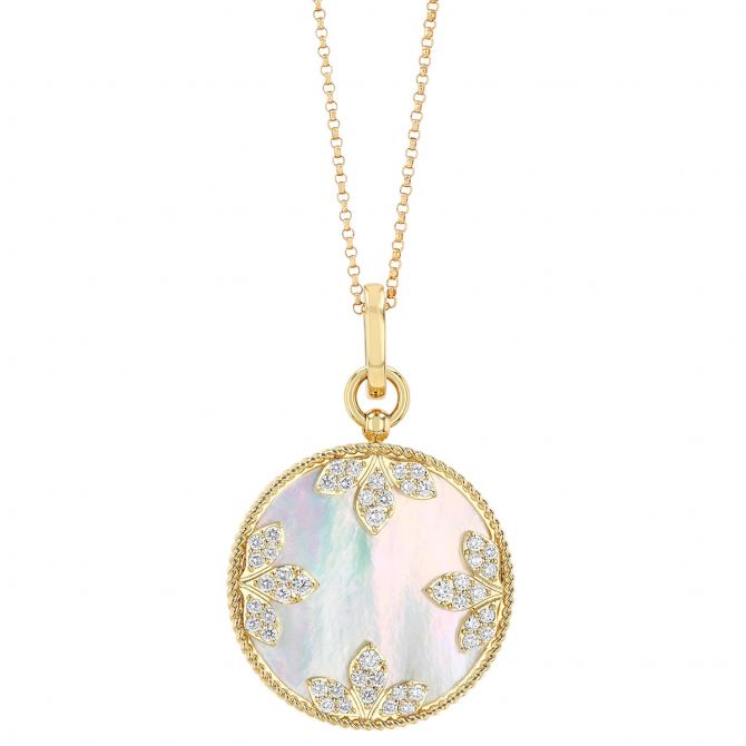 Mother of pearl and yellow gold necklace with diamond accents