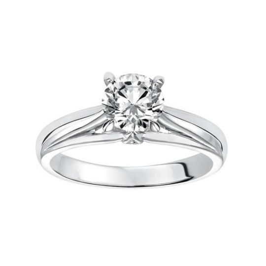 14K White Gold Classic Solitaire Engagement Ring Setting
