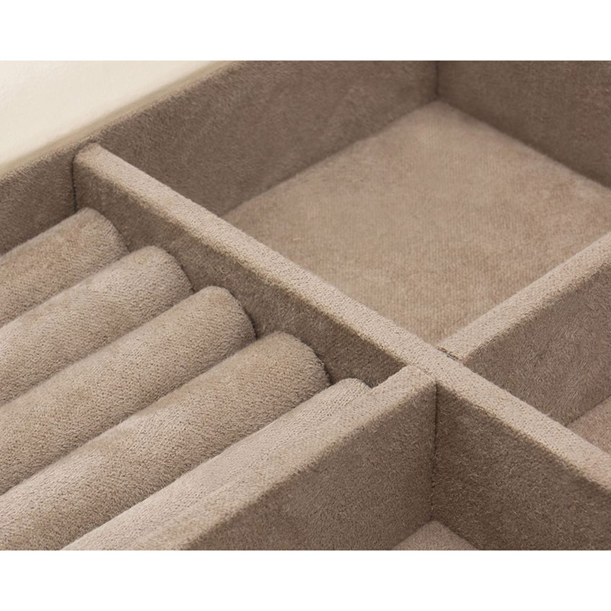 WOLF Caroline Medium Jewelry Case, Ivory