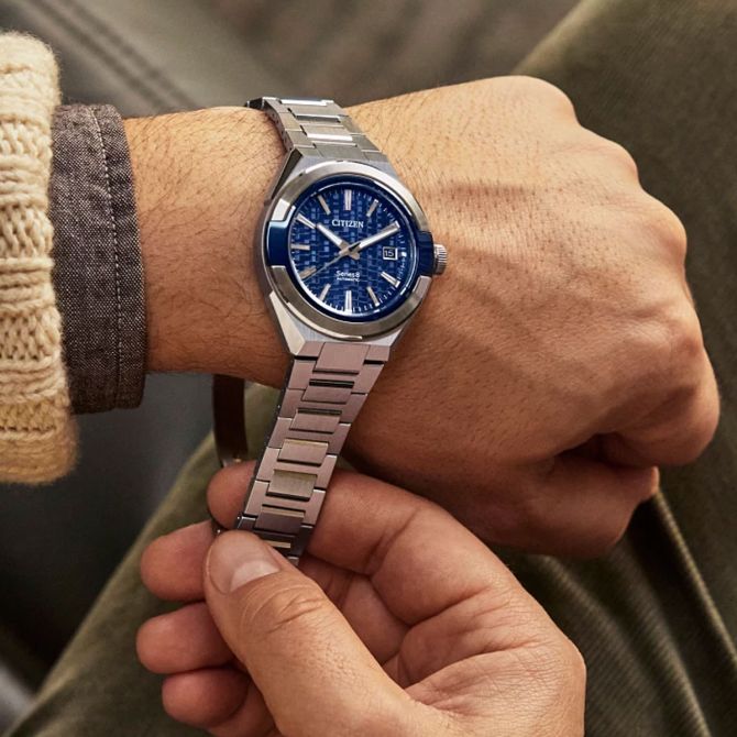 プリンセスノーズ Caterpillar 3406B Fuel Nozzle, New (4W7018)