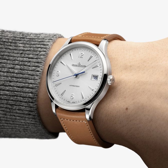 Dateショール Jaeger-LeCoultre Master Control Date 40mm Watch, Silvered