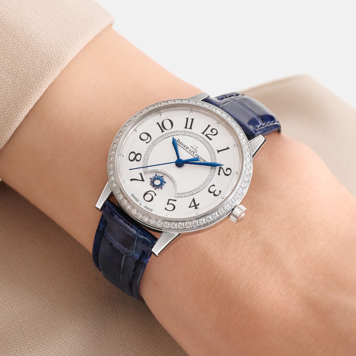 Jaeger-LeCoultre Night and Day Rendez-Vous Classic 34mm Women's Watch, Diamond Silvered Grey Dial an