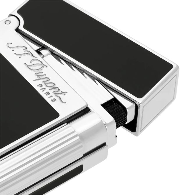 S.T. Dupont Ligne 2 Lighter, Silver Lacquered | 016296 | Borsheims