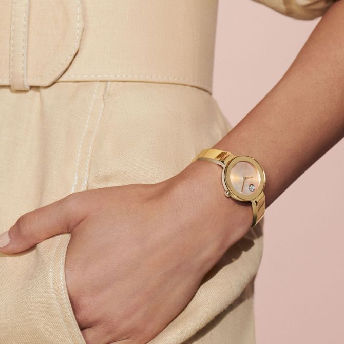Movado Bold Bangle 28mm Women display picture 1
