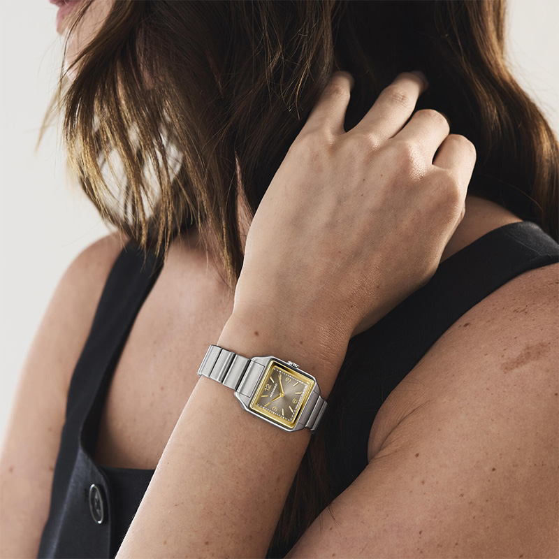 Movado Heritage 1917 25mm x 34.10mm Women's Watch, Taupe Dial