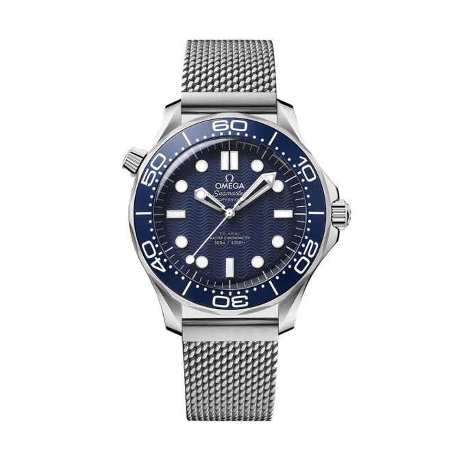 Omega Speedmaster Diver 300m Co-Axial Master Chronometer 42mm, 007 Edition with Blue Dial