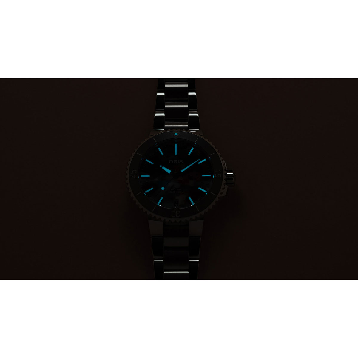 Oris Watches Aquis Date 41.5mm Watch, Multicolor Splatter Dial