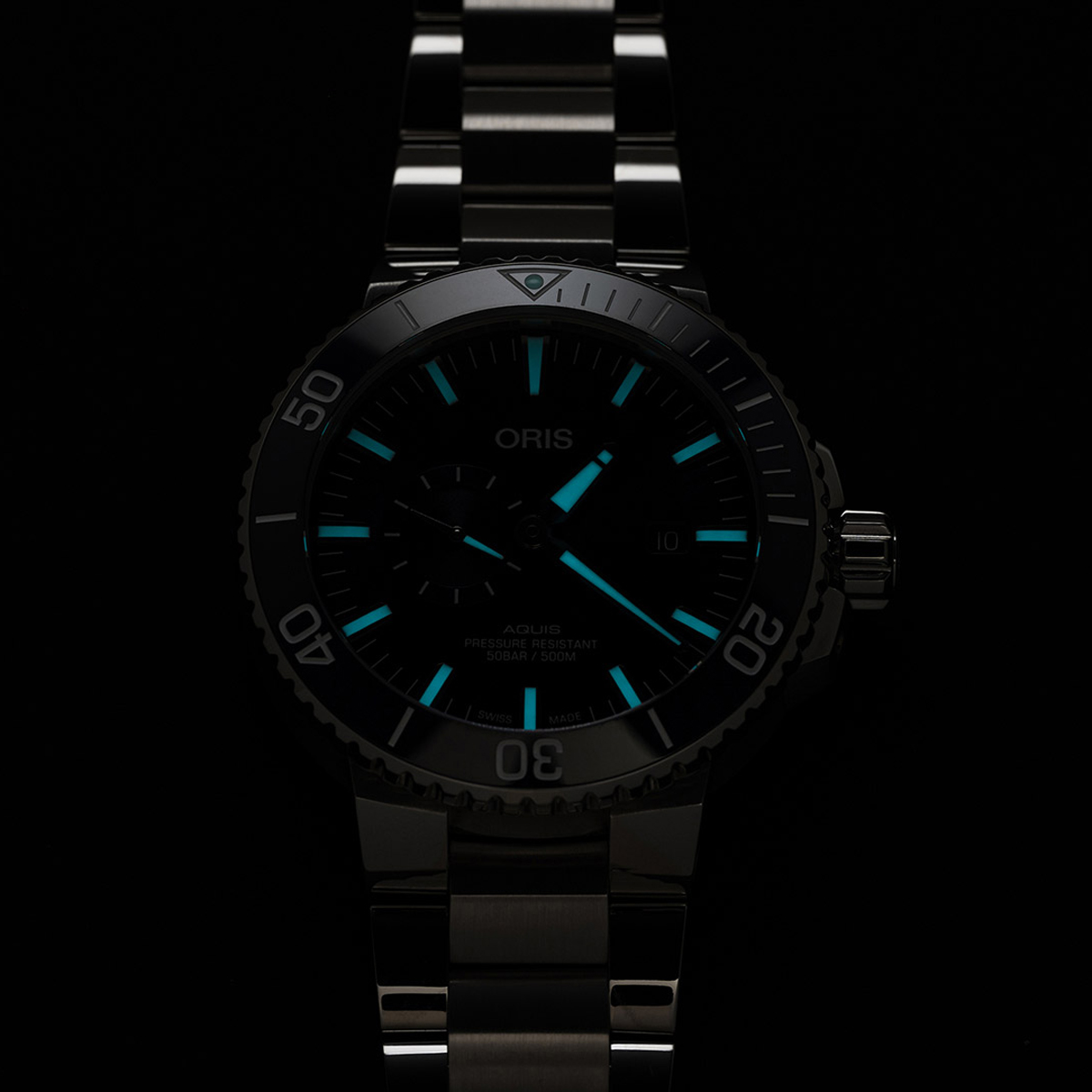 Oris Aquis Small Second Date 45.50mm Watch, Blue Dial