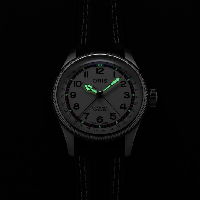 Oris Hank Aaron Limited Edition 40mm Watch, White Dial 