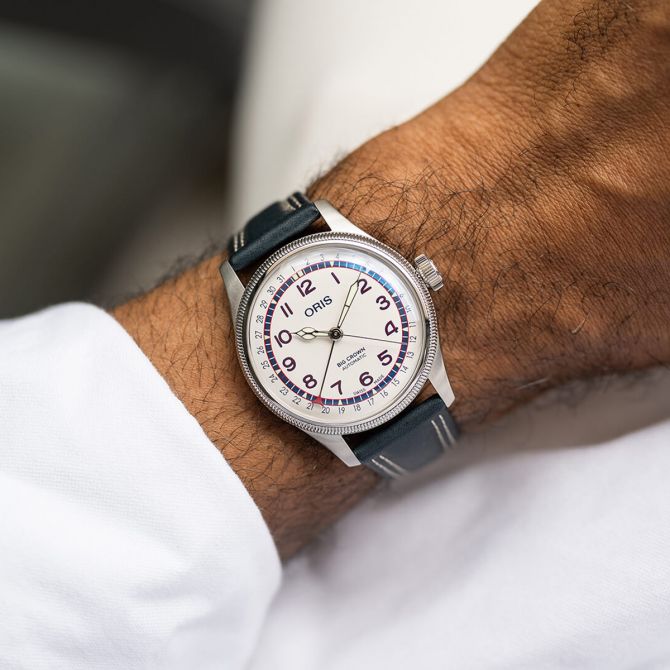 Oris Hank Aaron Limited Edition 40mm Watch, White Dial 