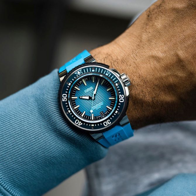 Oris Aquis Pro 4000M 49.50mm Men's Watch, Blue Pattern Dial