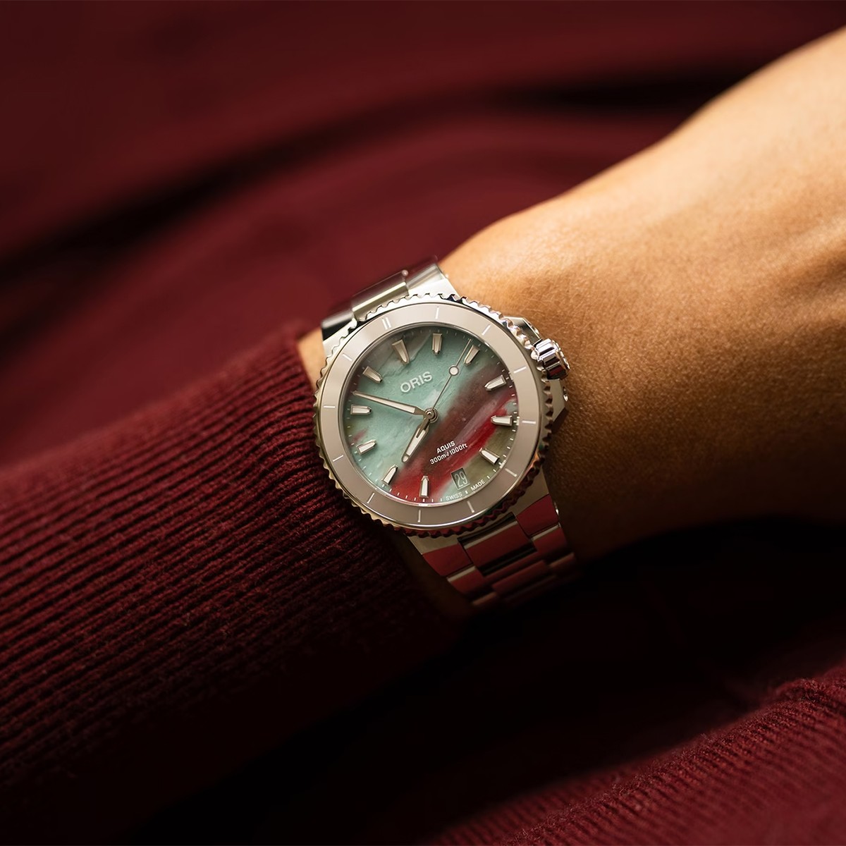 Oris Aquis Date 36.50mm Watch, White Dial