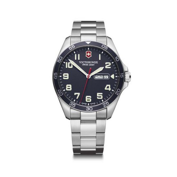 Victorinox Swiss Army Fieldforce 42mm Watch, Navy and Cream Dial