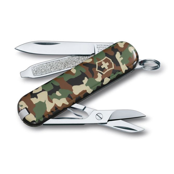 Victorinox Swiss Army Classic SD Small Pocket Knife, Camouflage, 0.6223.94-X2