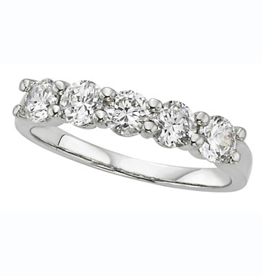 5 Diamond Shared Prong Wedding Band in Platinum, 1.50 cttw