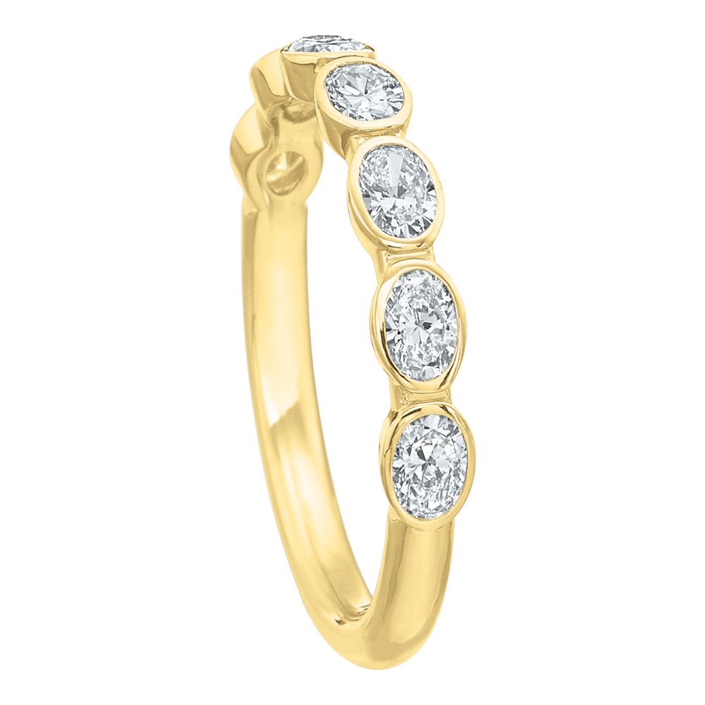 Oval 7 Diamond East-West Bezel Set Wedding Band in 18K Yellow Gold