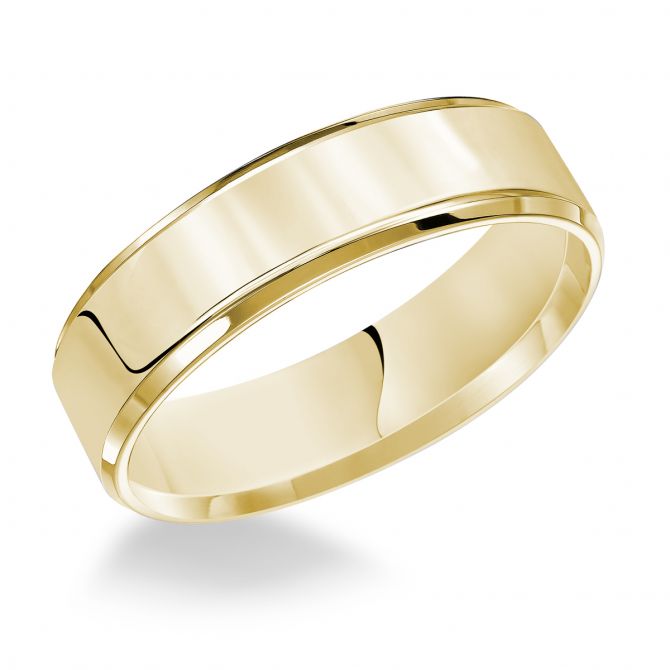 Yellow Gold Flat 7 mm Beveled Edge Wedding Band, Size 9.5