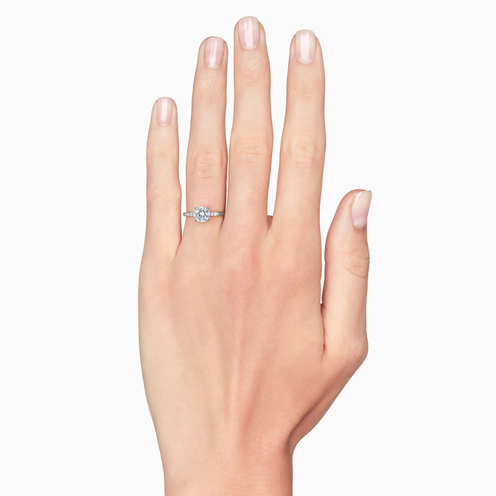 18K Gold Silk Prong Diamond Trio Accent Engagement Ring Setting