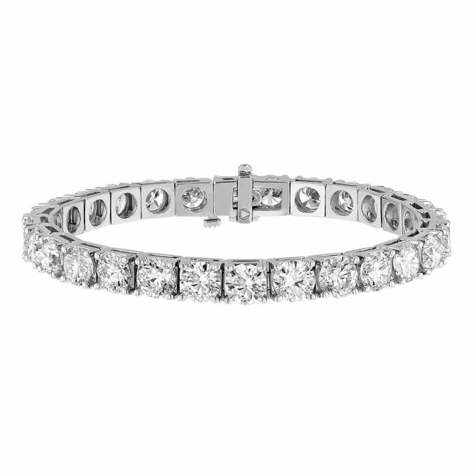 Diamond Tennis Bracelet in Platinum, 21.60 aptw