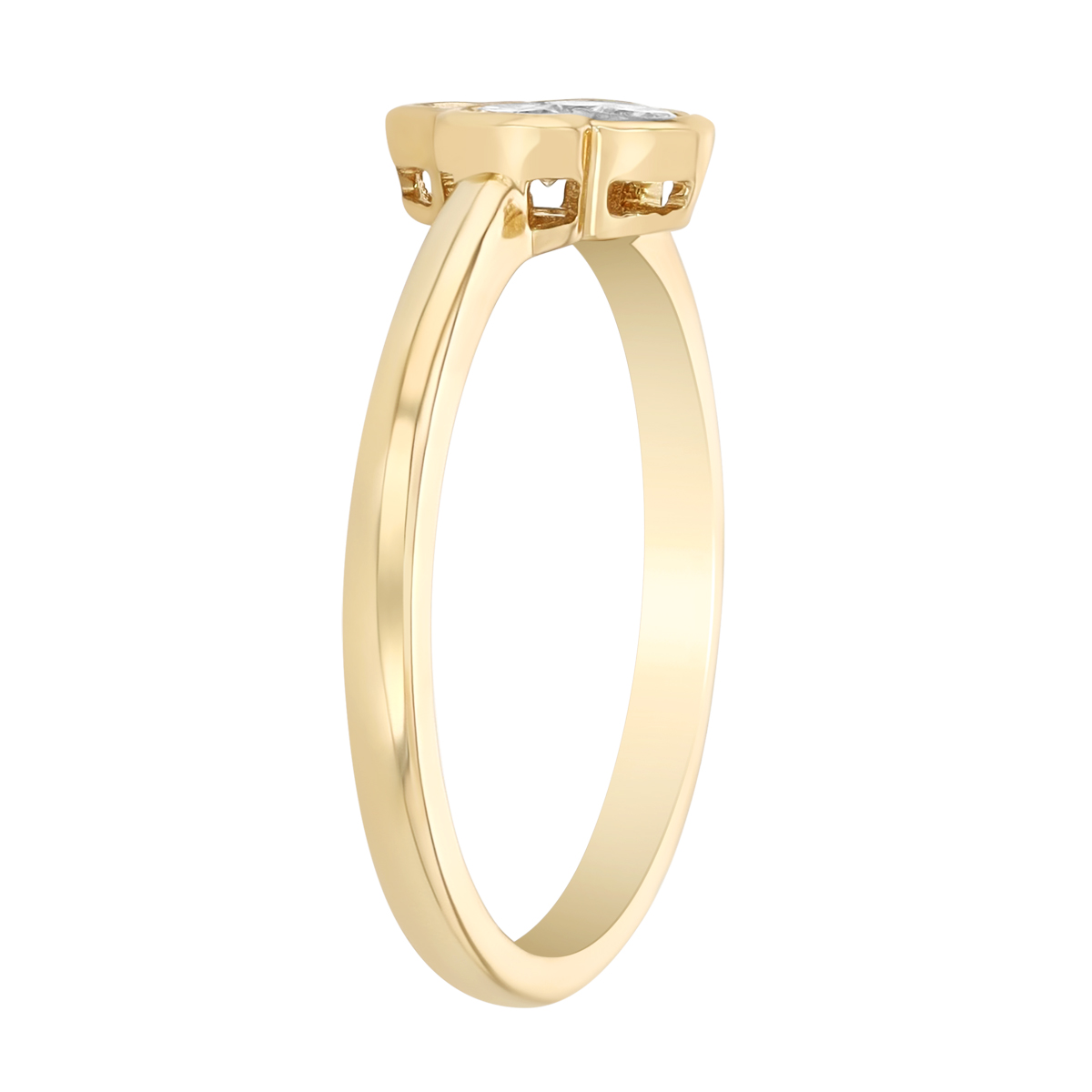 Diamond Cluster Clover Ring in Yellow Gold