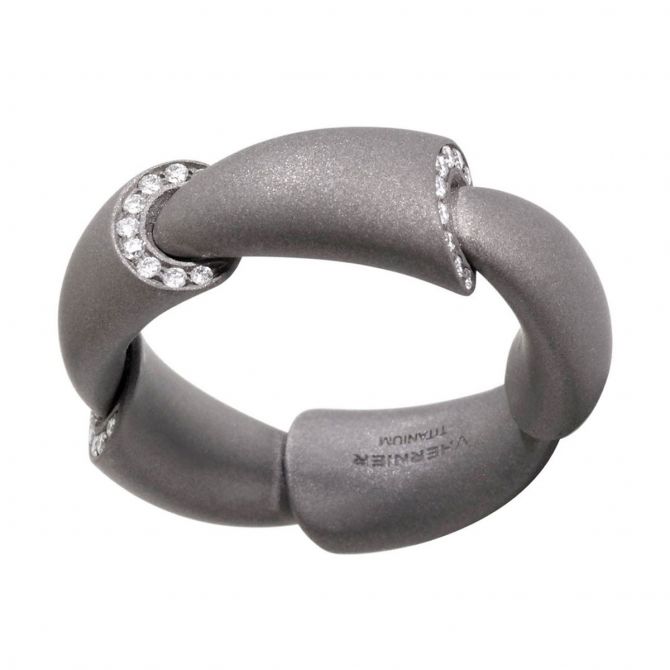 Vhernier Calla Diamond Ring in Titanium