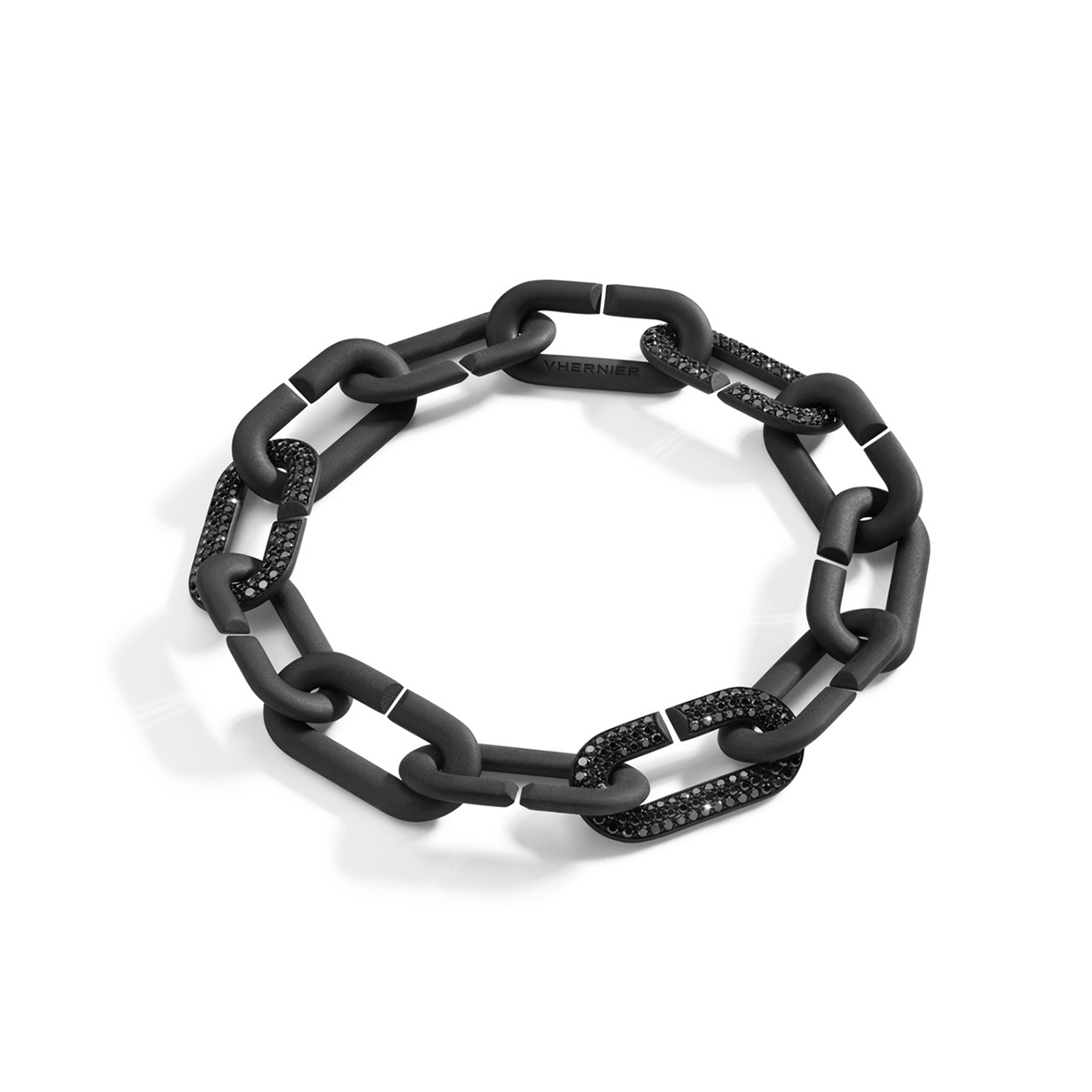 Vhernier Mon Jeu Black Diamond Triple Link Bracelet in Black Titanium