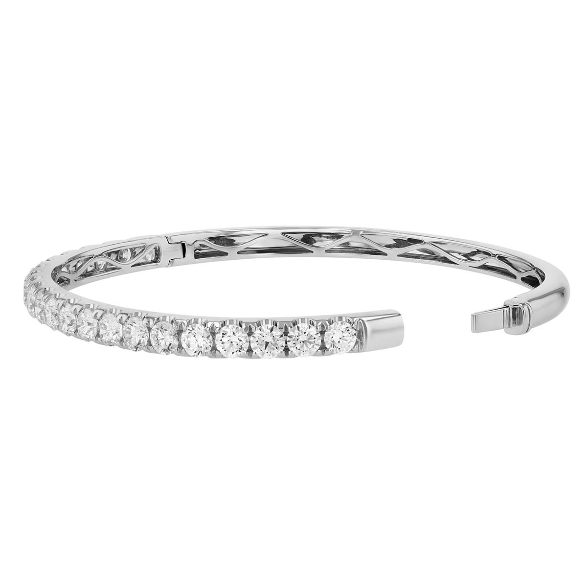 Round Diamond Bangle Bracelet in White Gold, 5.00 cttw
