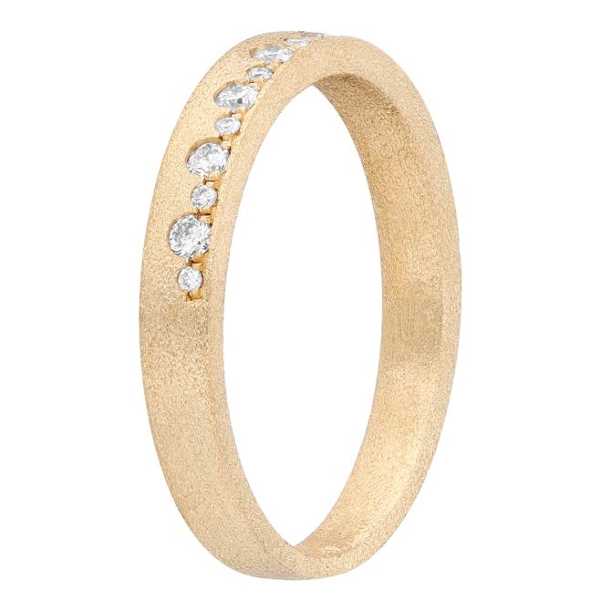 Alternating Size Flush Set Diamond Ring in Satin Yellow Gold