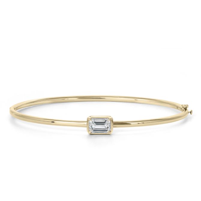 Clarity Diamond Lab-Grown Signature Emerald Diamond Solitaire Bangle Bracelet in Yellow Gold, 1.02 c