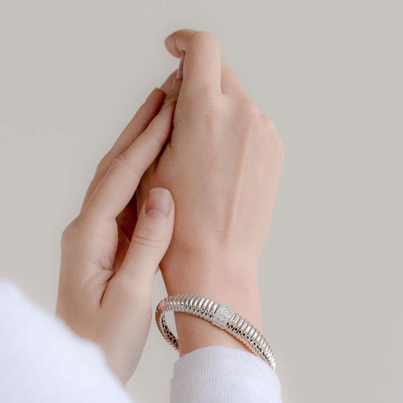 Light Diamond Cuff Bangle Bracelet in White Gold