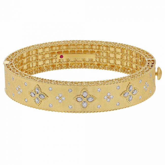 Roberto Coin Venetian Princess Diamond Bangle in Yellow Gold