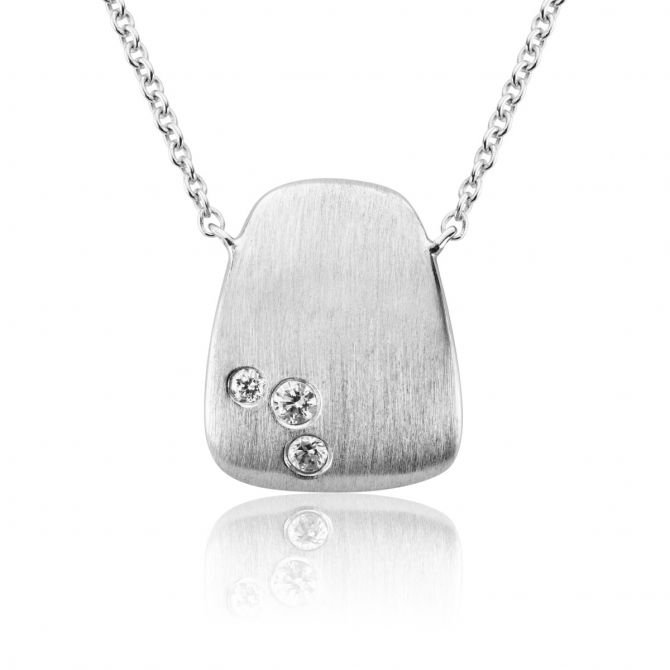 Artichoke White Gold & Diamond Necklace