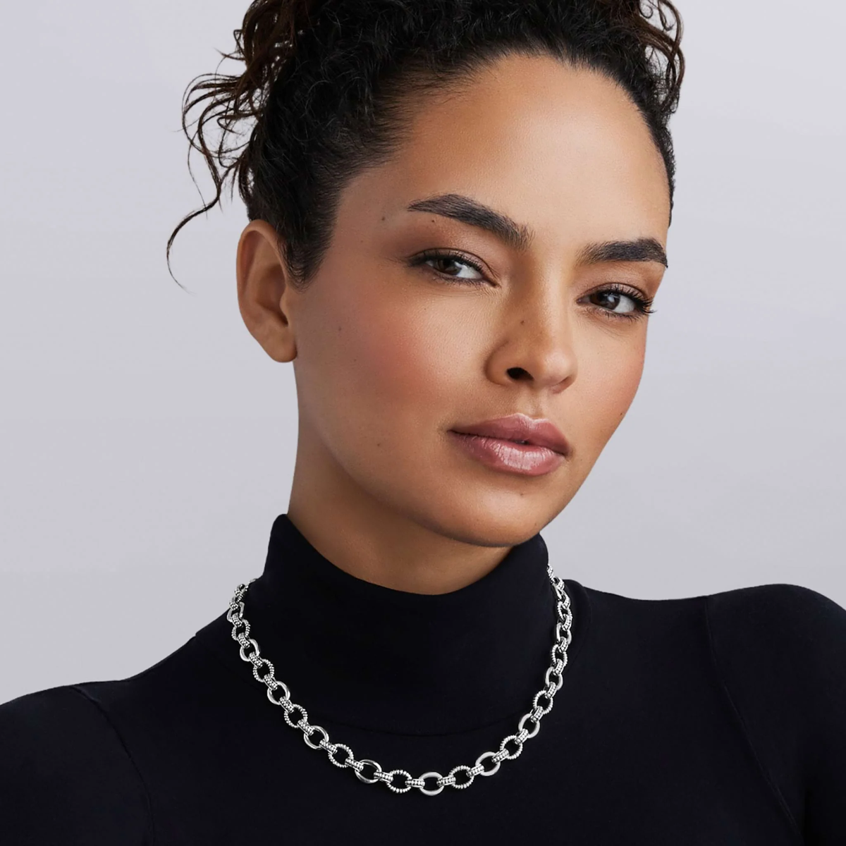 LAGOS Signature Caviar Sterling Silver Fluted Oval Link Necklace, 18