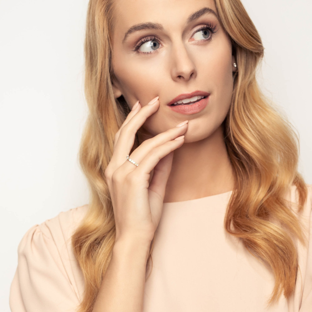Princess Cut Peridot & Diamond Geometric Ring in White Gold