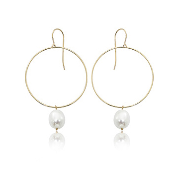 Freshwater Cultured Pearl Circle Wire Drop Earrings in Yellow Gold