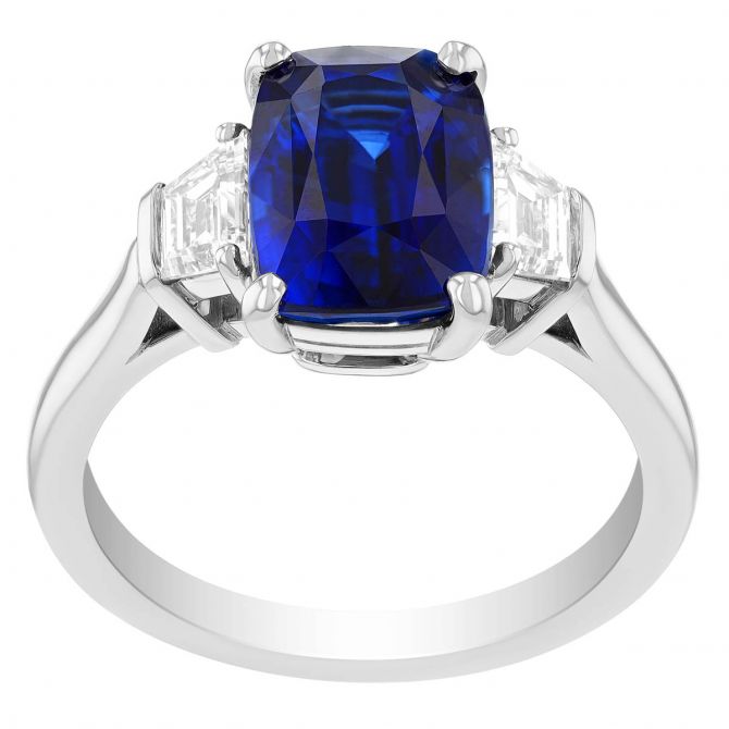 Oscar Heyman Cushion Cut Sapphire & Trapezoid Diamond Side Stone Ring in Platinum