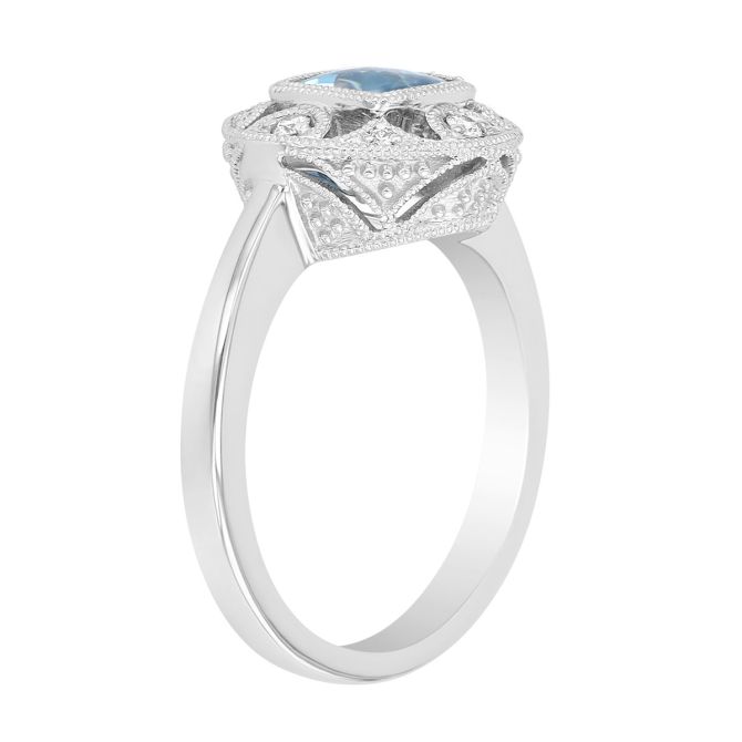 Cushion Cut Aquamarine & Diamond Milgrain Ring in White Gold