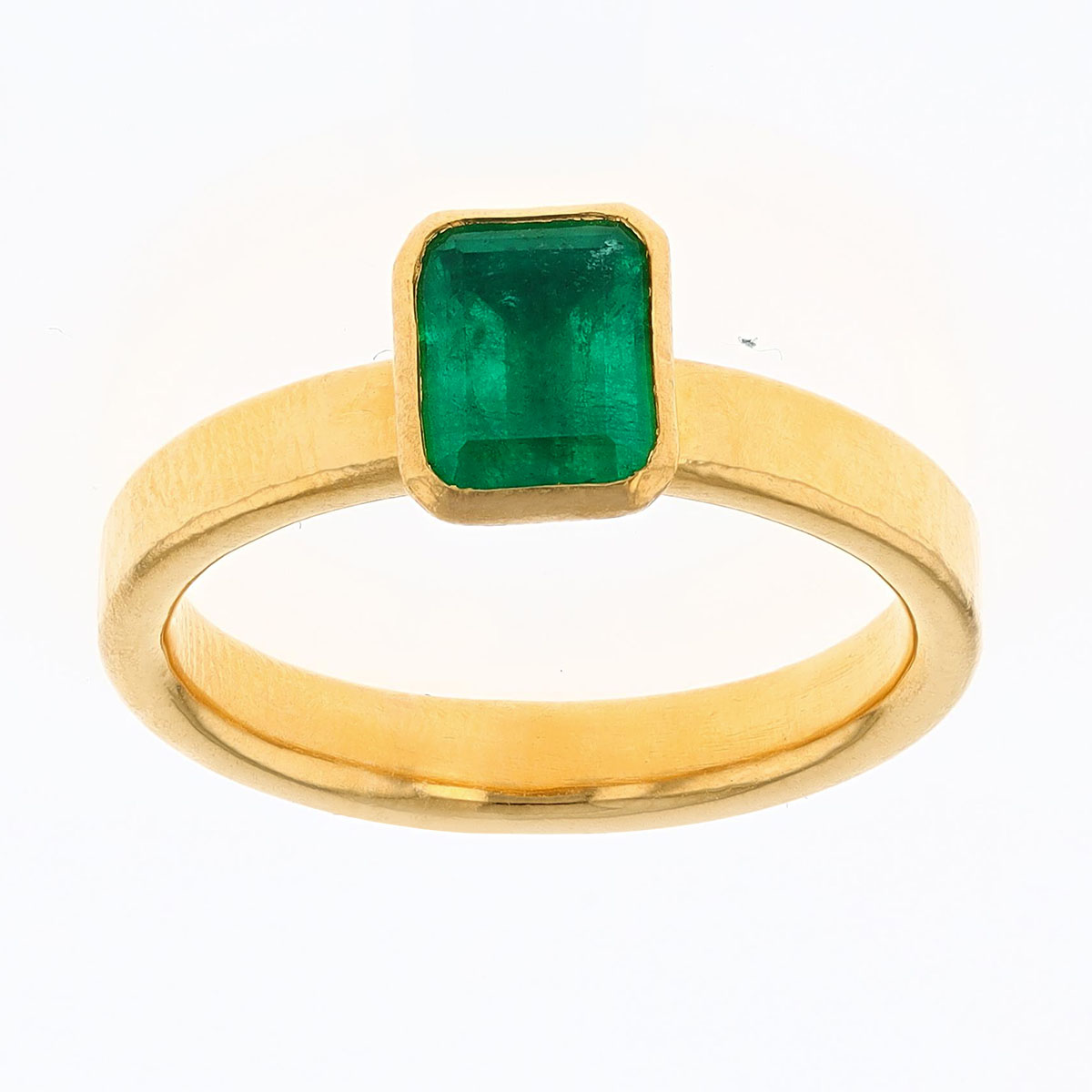 Gurhan Bezel Set Emerald Cut Emerald Ring in Yellow Gold
