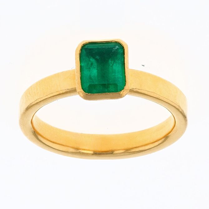 Gurhan Bezel Set Emerald Cut Emerald Ring in Yellow Gold