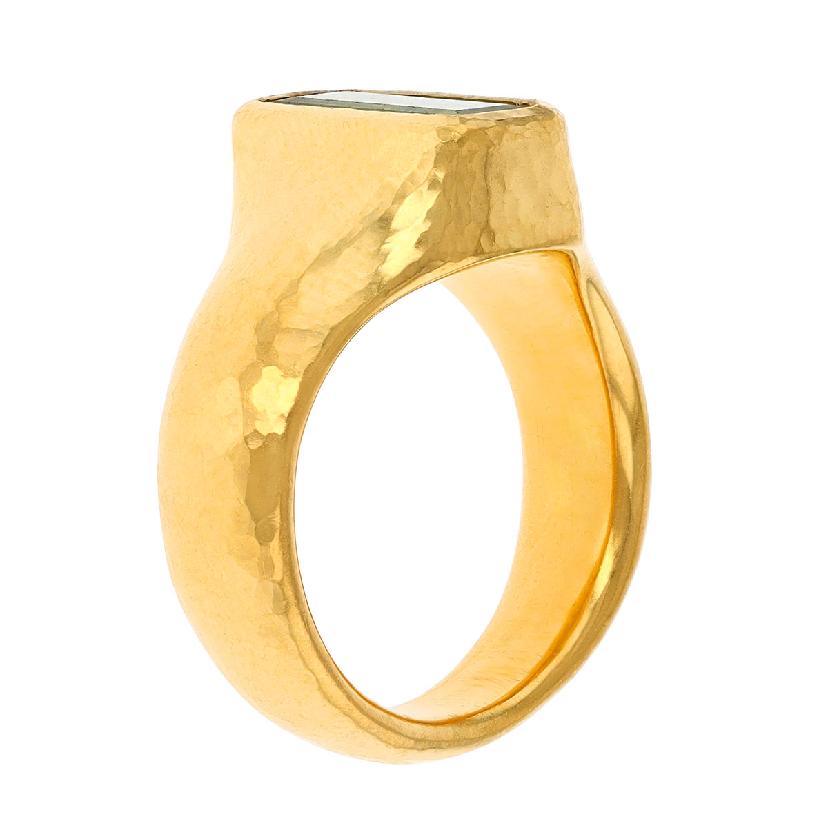 Gurhan Bezel Set Baguette Peridot Ring in Yellow Gold