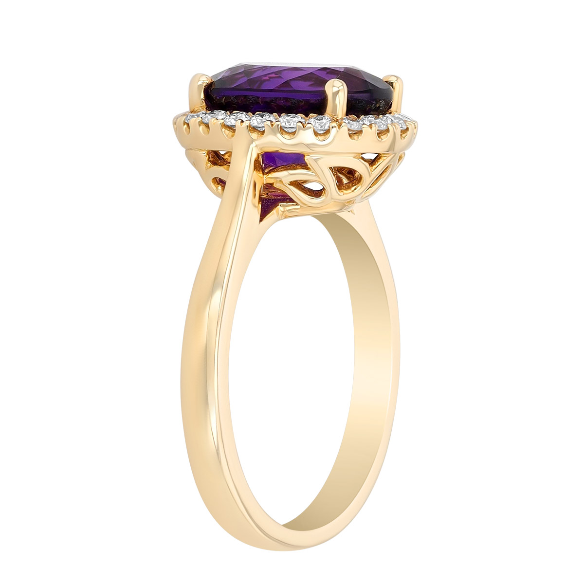 Oval Amethyst & Diamond Halo Ring in Yellow Gold