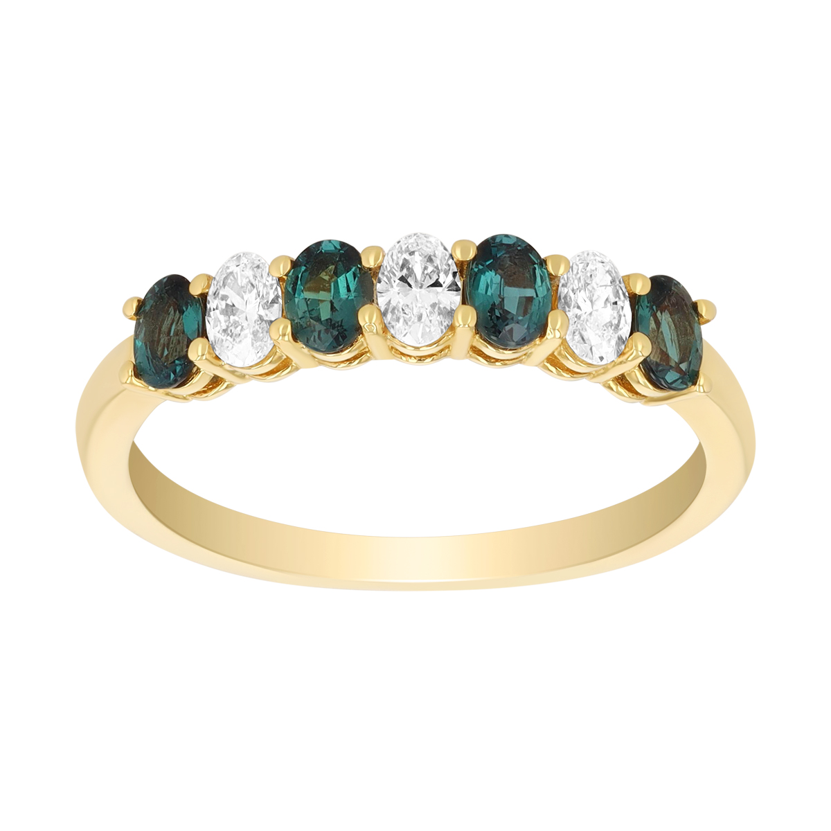 Oval Alexandrite & Diamond Ring in Yellow Gold